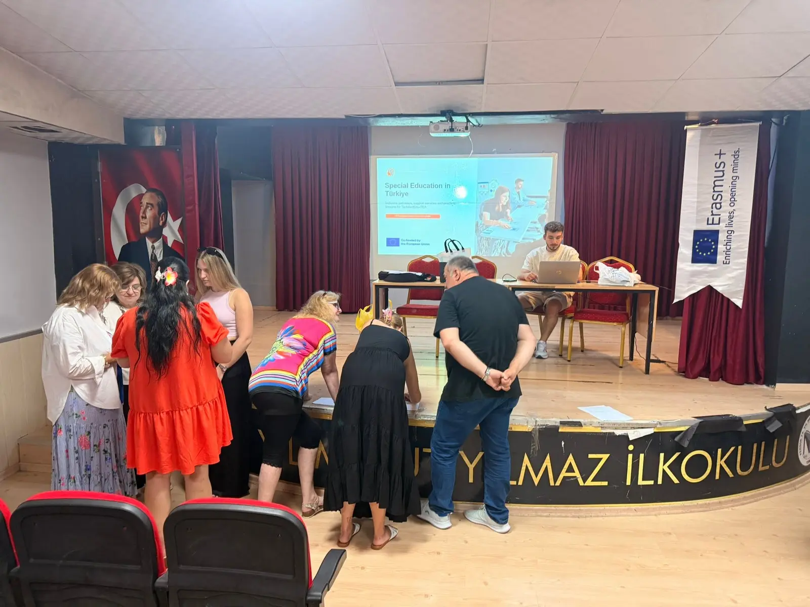 Participants presenting project work in Istanbul